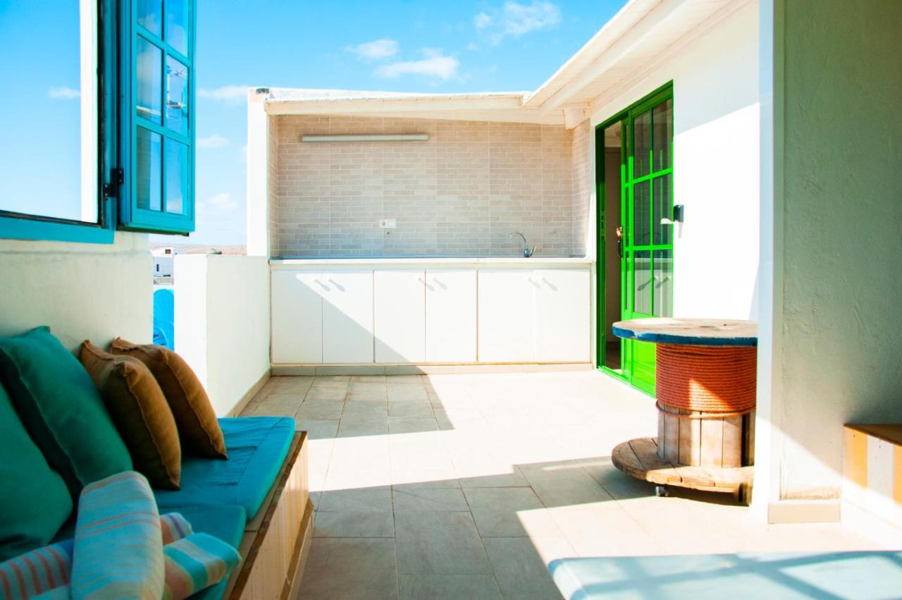 Famara Surf Rooftop Extérieur photo